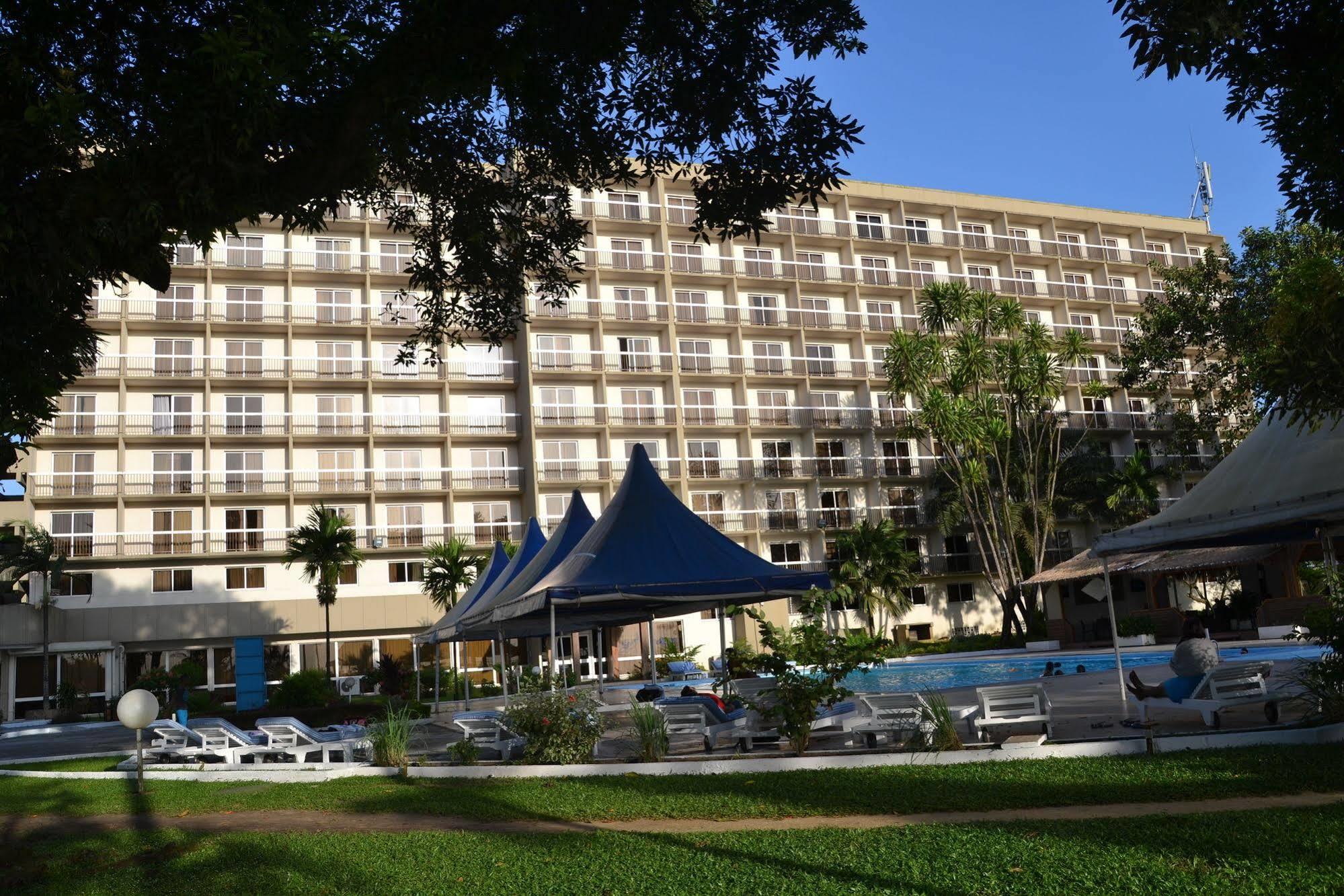 Hotel Sawa Дуала Екстериор снимка