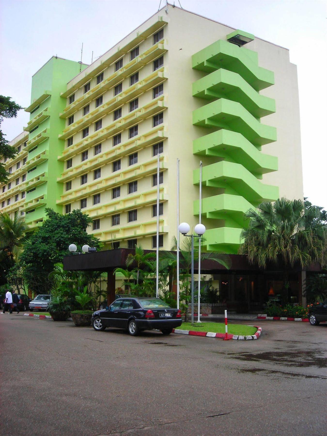 Hotel Sawa Дуала Екстериор снимка