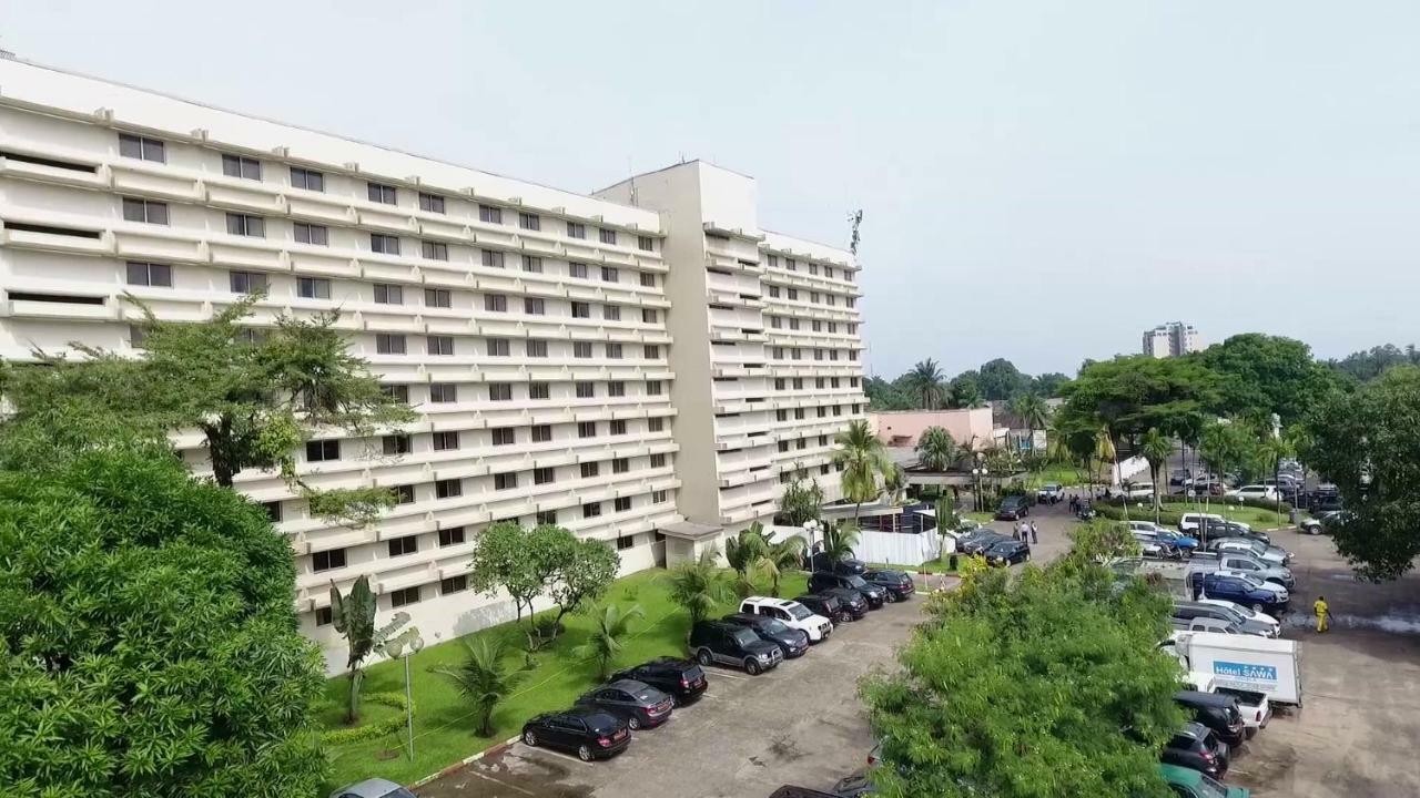 Hotel Sawa Дуала Екстериор снимка